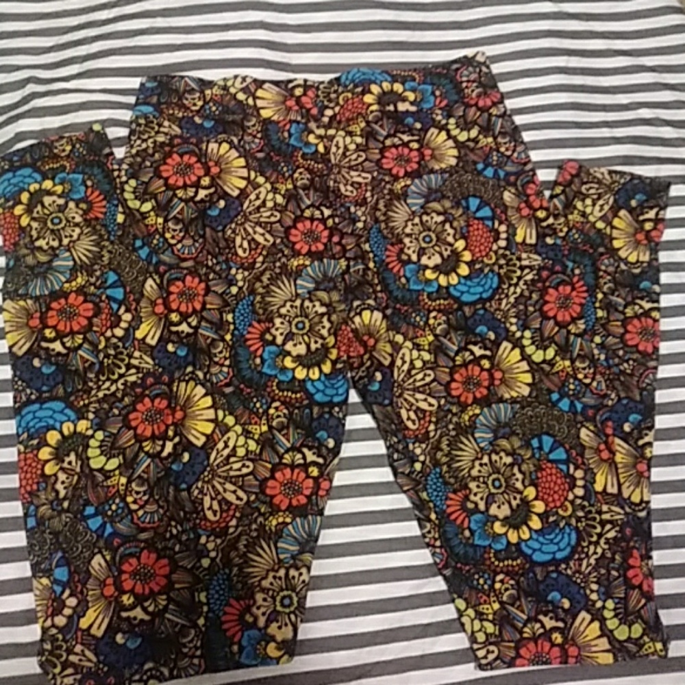 Flower printed leggings